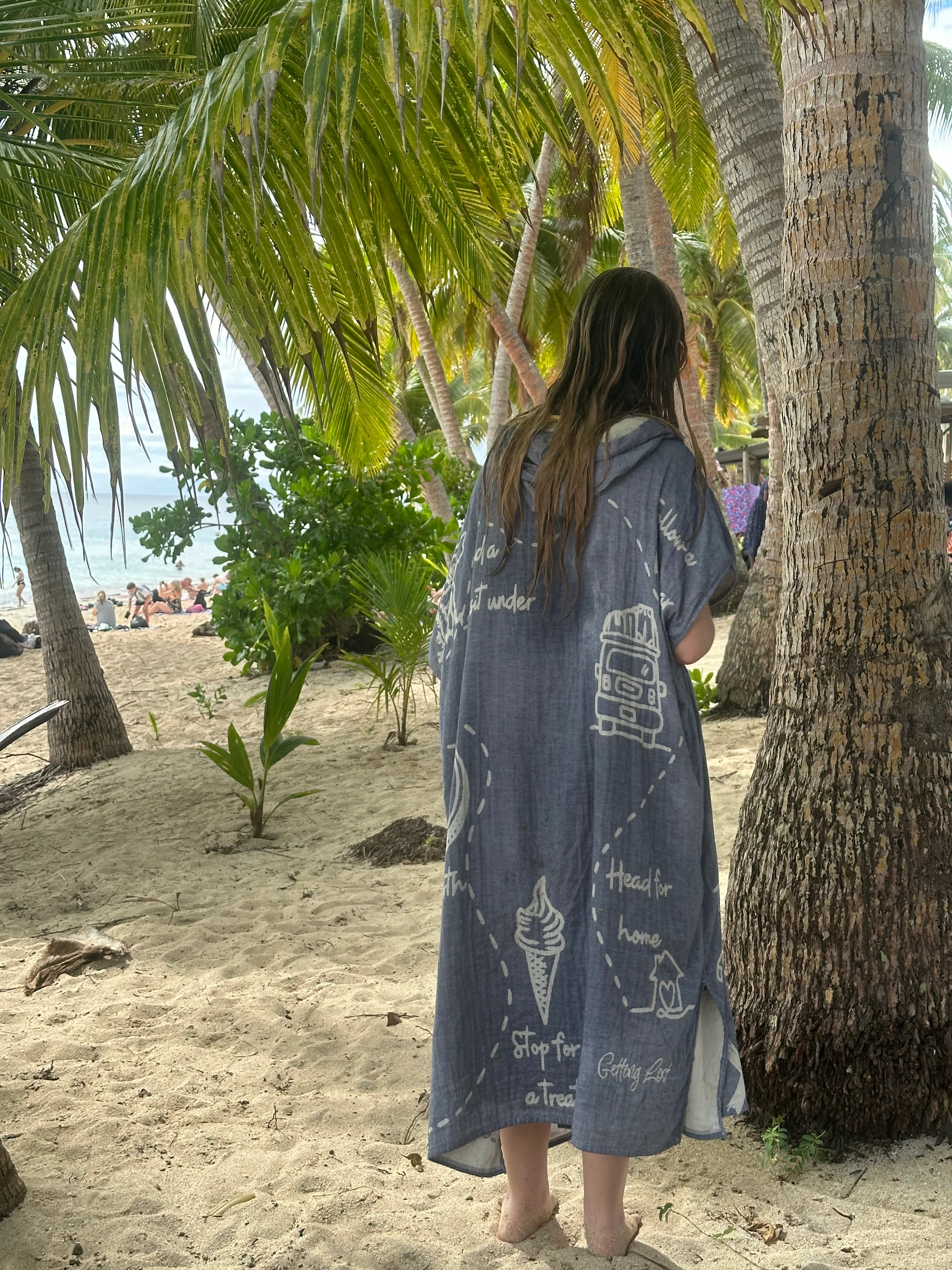 The Getting Lost Towelie (wearable towel poncho) - Image 10